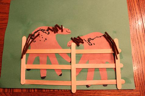 Our Crafts ~N~ Things » Blog Archive » Handprint Horses